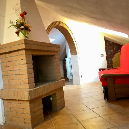 Cresci Con Piscina Sassetta
